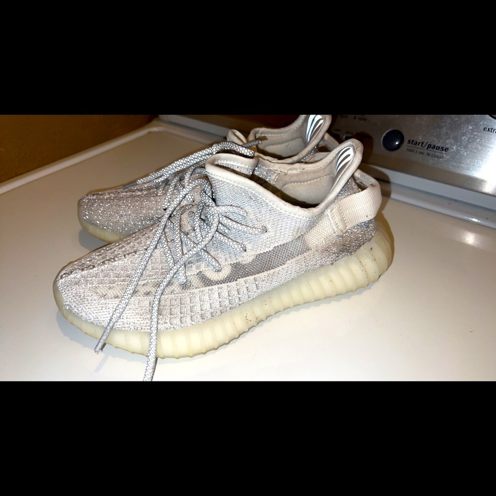 Yeezy Boost kids worn a couple times but for the price killer deal.